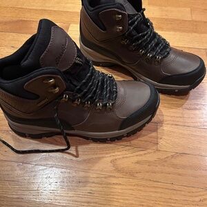 Men’s Brown Hiking Boots